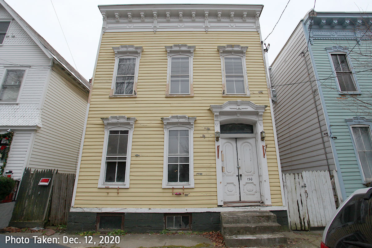 130 Front Street house photo